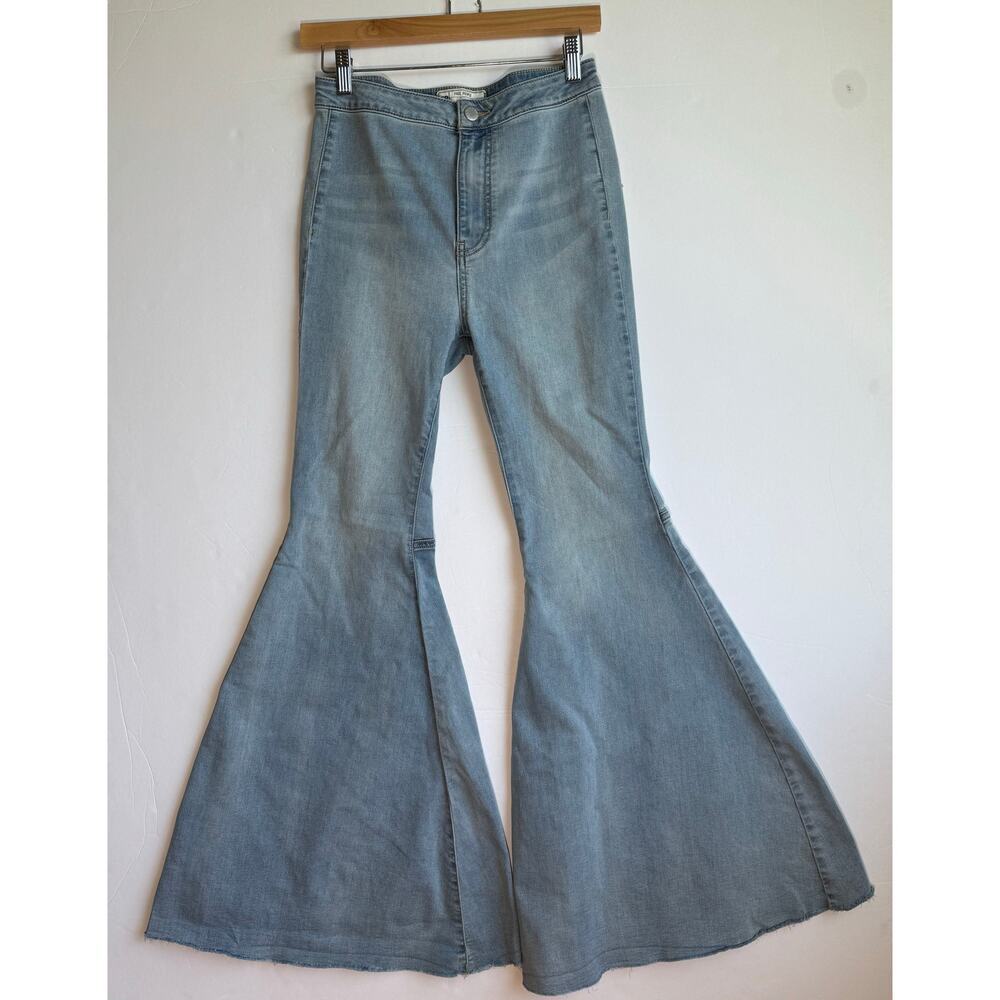Free People Bell Bottoms Jeans Just Float On Flare light wash denim Size 27